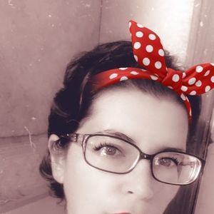 Meet your Posher, Dana